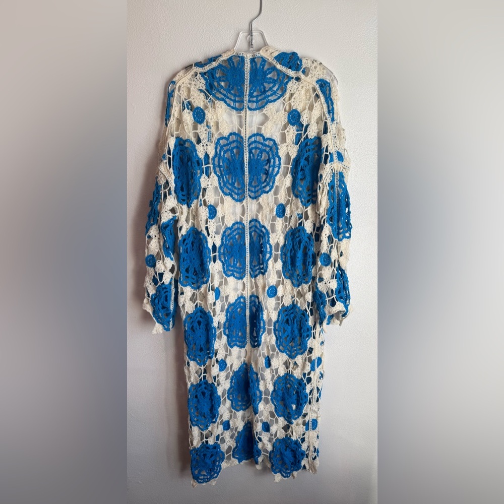 POL Blue and White Music Festival Summer Duster Cardiagan - Picture 5 of 11